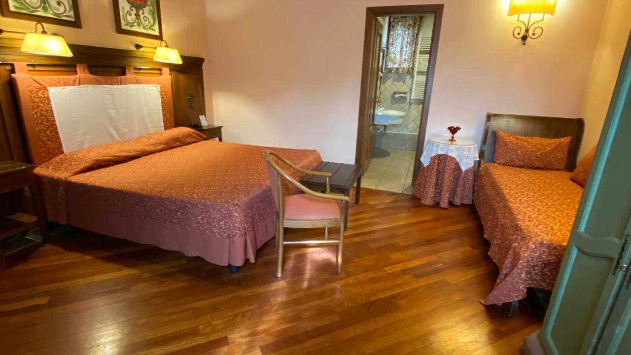 Relais Abbazia Santa Anastasia Resort & Winery Кастельбуоно Екстер'єр фото