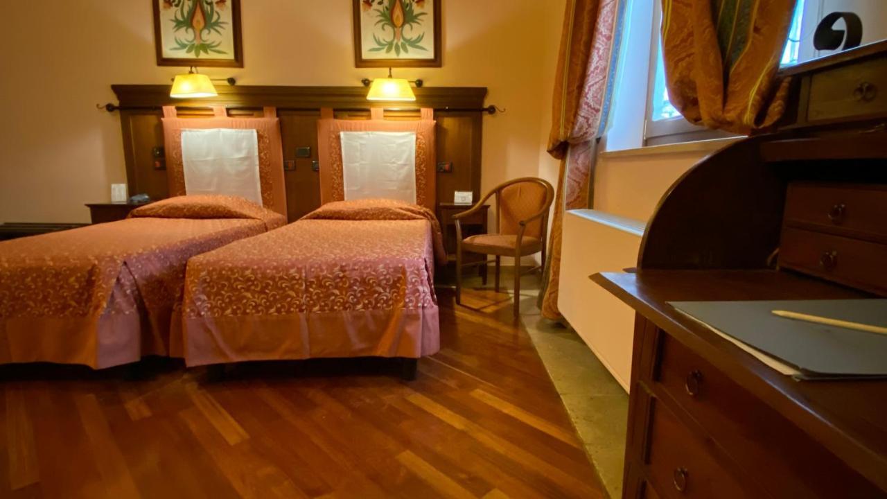 Relais Abbazia Santa Anastasia Resort & Winery Кастельбуоно Екстер'єр фото